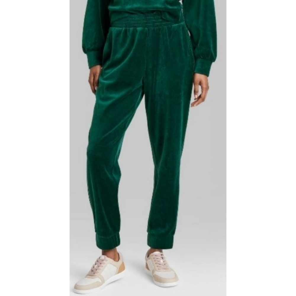Wild Fable High Rise Velour Joggers